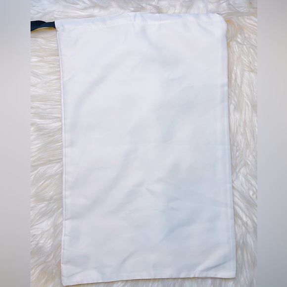 Gucci Dust Bag - Picture 4 of 4